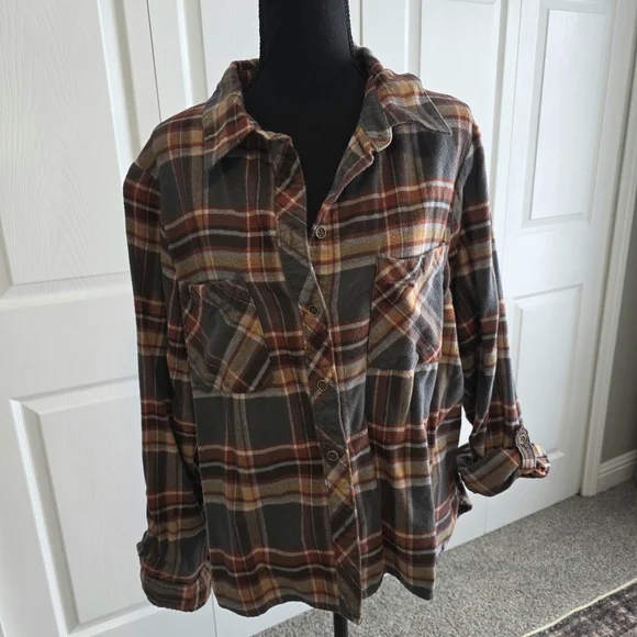 BKE Red and Brown Plaid Shirt - Picture 1 of 6